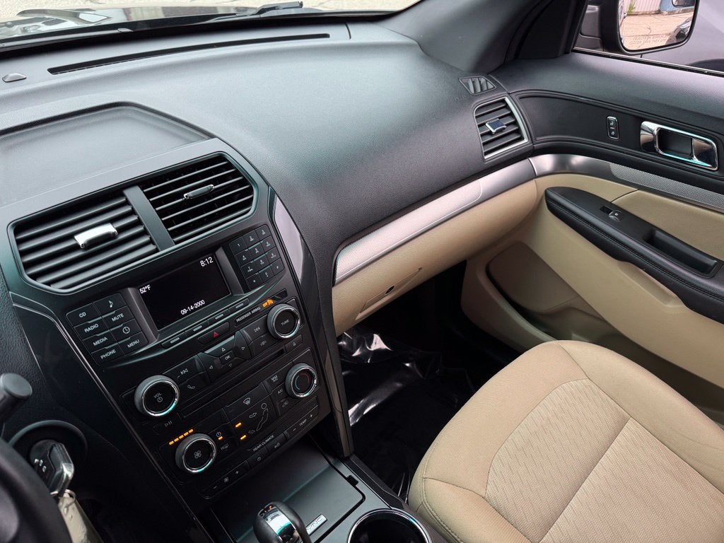 2016 Ford Explorer Base