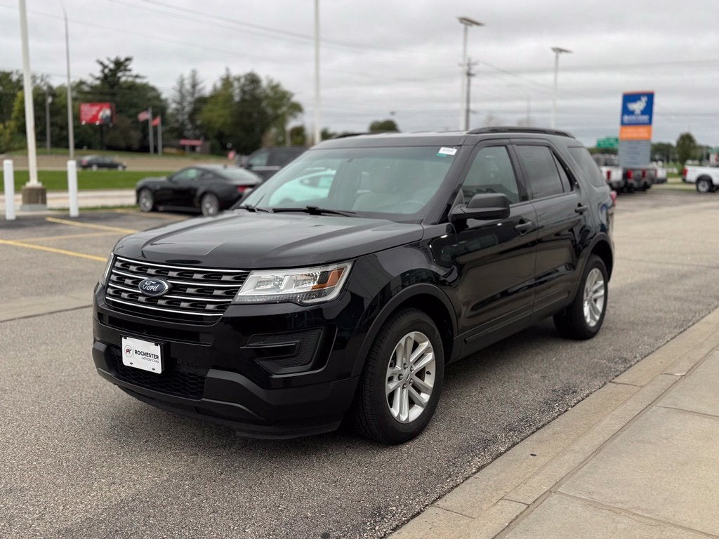 2016 Ford Explorer Base
