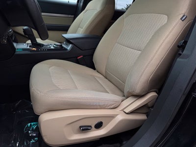 2016 Ford Explorer Base
