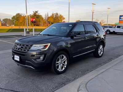 2017 Ford Explorer XLT w/2nd Row Bench