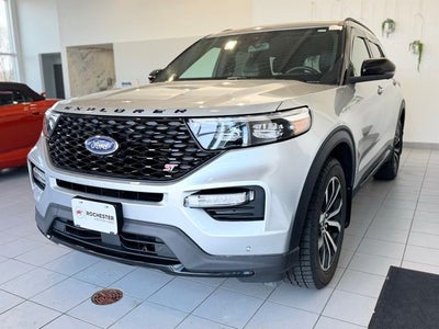 2023 Ford Explorer ST w/ Street Pack