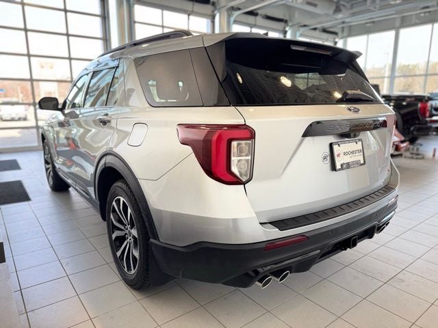2023 Ford Explorer ST w/ Street Pack