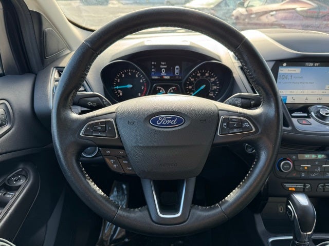 2019 Ford Escape Titanium w/ Heated Steering Wheel + Tow Package