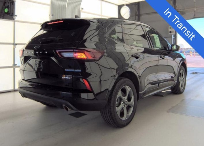 2024 Ford Escape ST-Line w/Heated Steering Wheel + Adaptive Cruise