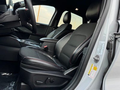 2025 Ford Escape ST-Line Select