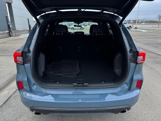 2023 Ford Escape ST-Line Select w/ Heated Steering Wheel + Adaptive Cruise