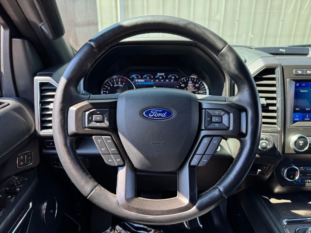 2020 Ford Expedition Max Limited w/Heavy Duty Tow Pkg