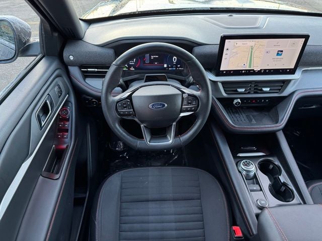 2025 Ford Explorer ST-Line w/ Heated Steering Wheel + Massaging Seats