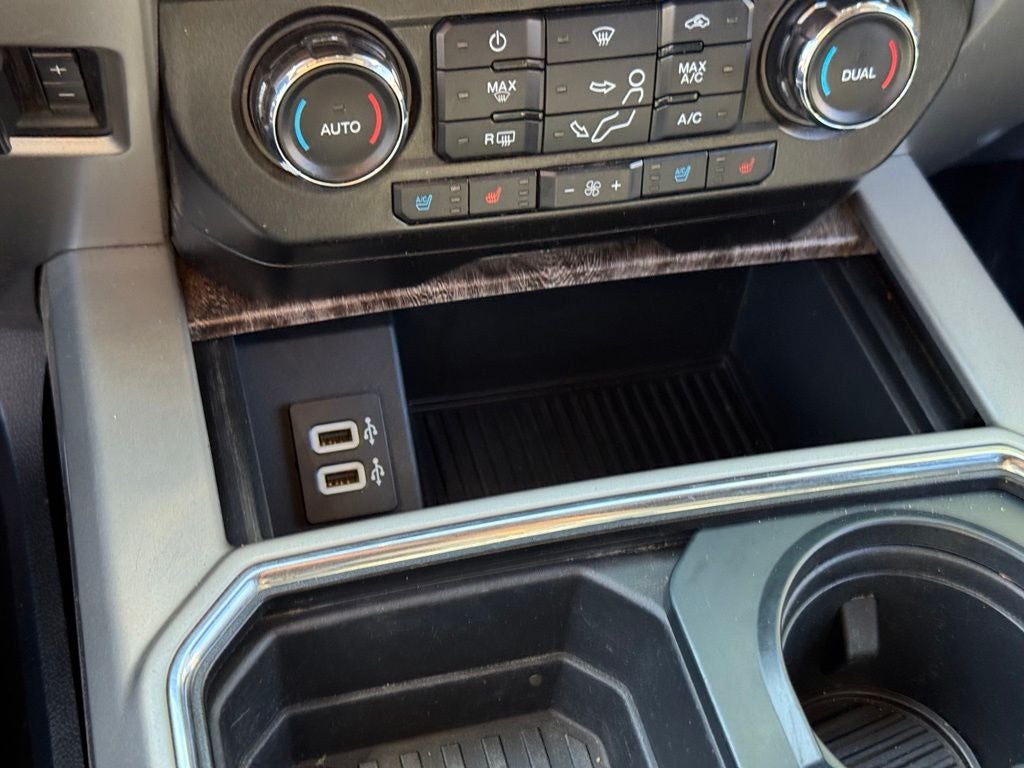 2017 Ford F-250SD Lariat
