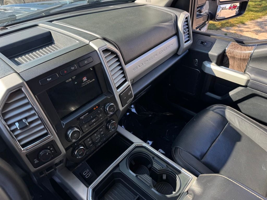 2017 Ford F-250SD Lariat