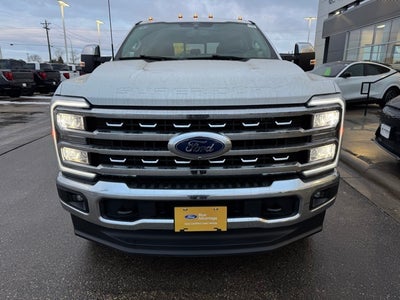 2026 Ford F-350SD Lariat w/ Twin Panel Moonroof + 2kw Pro Power Onboard