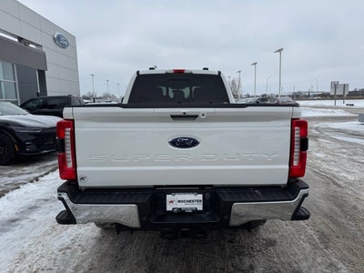 2023 Ford F-350SD Lariat w/ Twin Panel Moonroof + 360 Camera