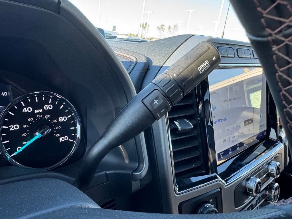 2022 Ford F-350SD Platinum