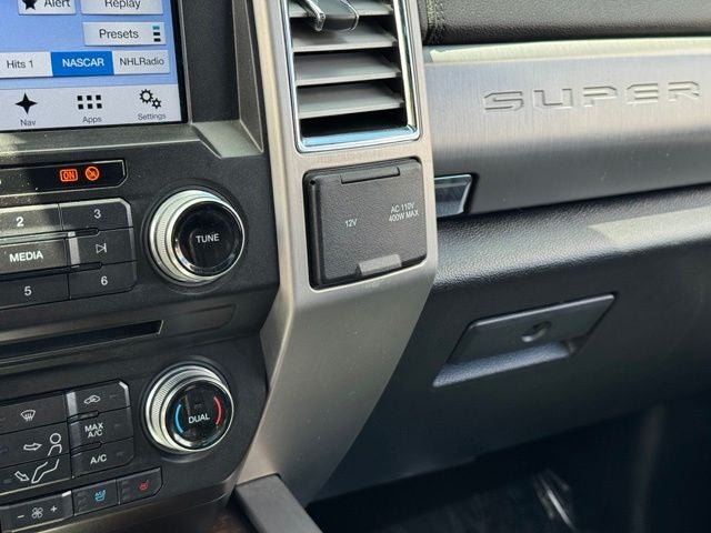 2017 Ford F-350SD Platinum