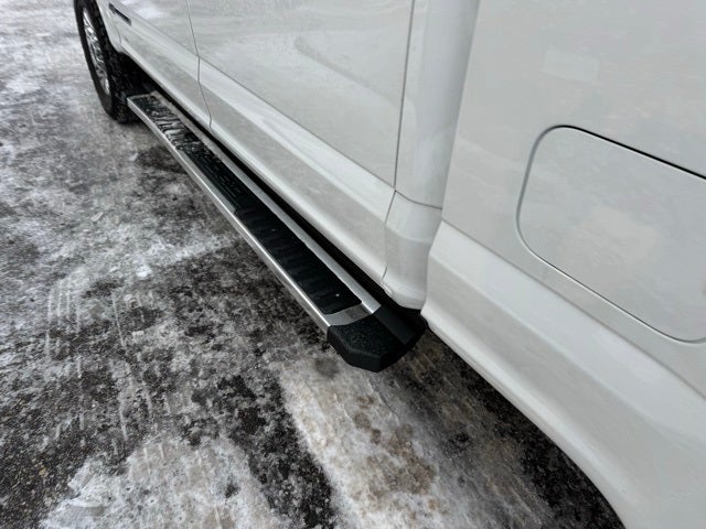 2022 Ford F-350SD Lariat Special w/ Twin Panel Moonroof + 360 Camera