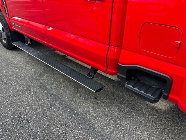 2023 Ford F-350SD Lariat