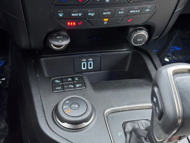 2019 Ford Ranger Lariat w/ Navigation + Trailer Tow Package