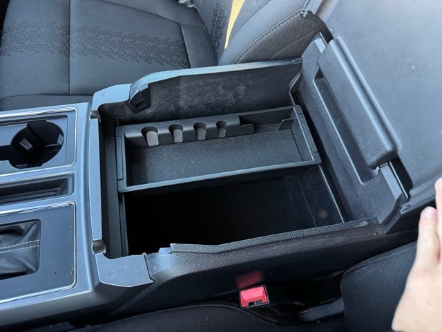 2019 Ford F-150 XLT w/ Navigation + Max Tow Package