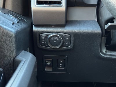 2019 Ford F-150 XLT w/ Navigation + Max Tow Package