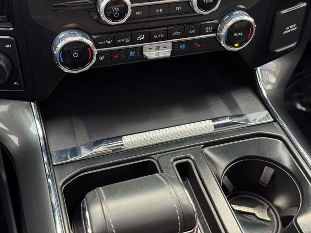 2023 Ford F-150 Lariat w/ Twin Panel Moonroof + Heated Steering Wheel