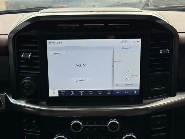 2023 Ford F-150 Lariat w/ Twin Panel Moonroof + Heated Steering Wheel