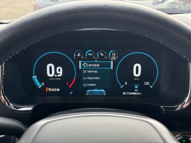 2023 Ford F-150 Lariat w/ Twin Panel Moonroof + Heated Steering Wheel