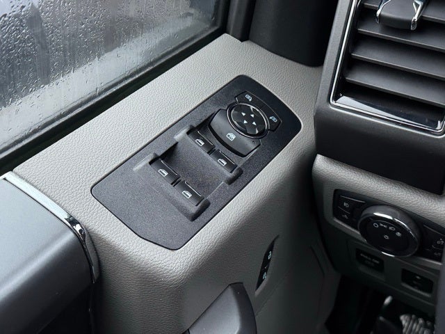 2020 Ford F-150 XLT w/ Remote Start + Navigation