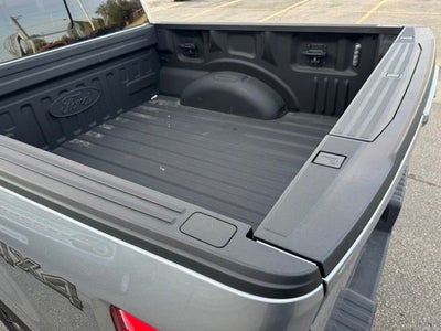 2023 Ford F-150 XLT w/ Twin Panel Moonroof + Trailer Tow Package