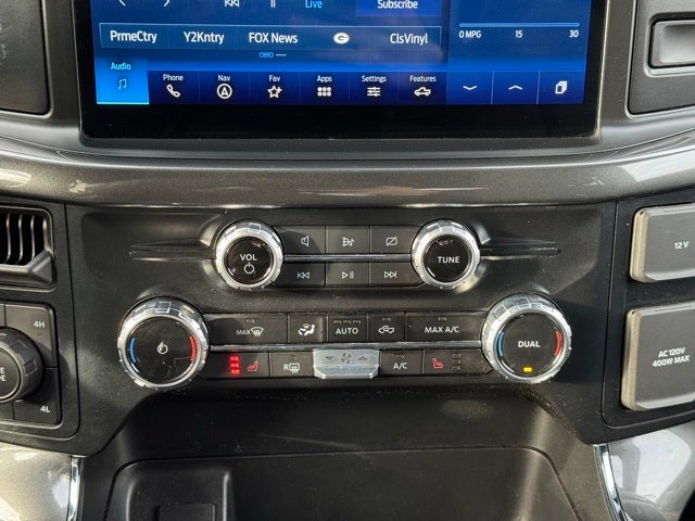 2023 Ford F-150 XLT w/ Intelligent Access + Power Sliding Rear Window