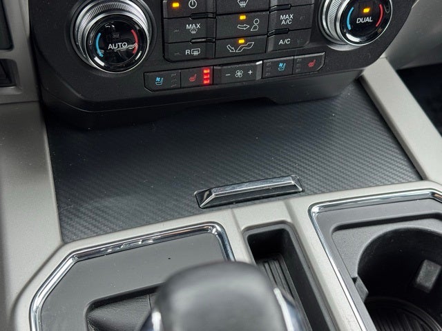 2019 Ford F-150 Lariat w/ 360 Camera + 157" Wheelbase / 6.5' Box