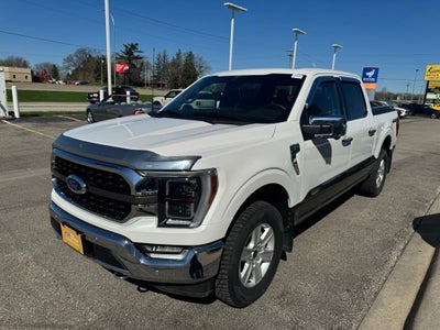 2023 Ford F-150 King Ranch w/ Twin Panel Moonroof + Heated Steering Wheel