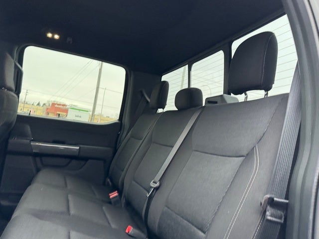 2022 Ford F-150 XLT w/ Power Slide Rear Window + Trailer Tow Package