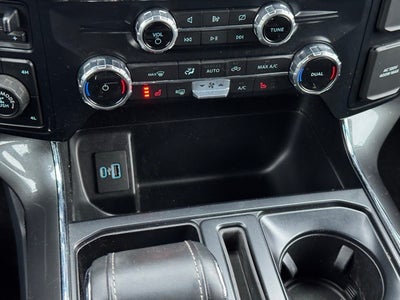 2022 Ford F-150 XLT w/ Power Slide Rear Window + Trailer Tow Package