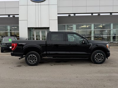 2022 Ford F-150 XLT w/ Power Slide Rear Window + Trailer Tow Package
