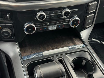 2023 Ford F-150 Lariat w/ Trailer Tow Package