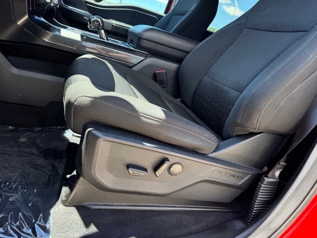 2023 Ford F-150 XLT w/ 6.5' Box