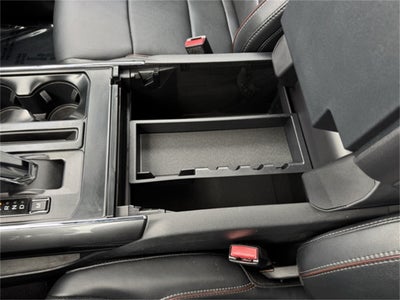 2023 Ford F-150 Lariat w/ Twin Panel Moonroof + 157" Wheelbase / 6.5' Box