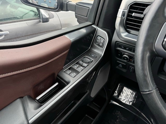 2023 Ford F-150 Lariat w/ Twin Panel Moonroof + 157" Wheelbase / 6.5' Box