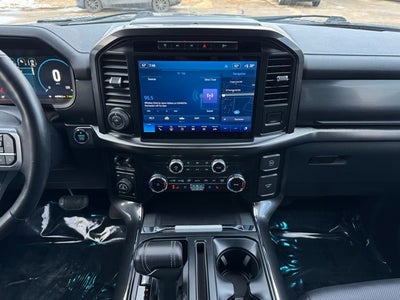 2023 Ford F-150 Lariat w/ Twin Panel Moonroof + 360 Camera