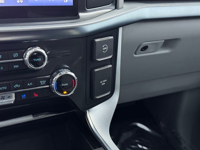 2022 Ford F-150 Limited w/ Twin Panel Moonroof + 360 Camera