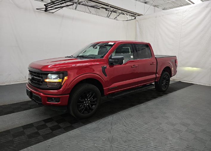 2024 Ford F-150 XLT w/Twin Panel Roof + FX4 Pkg
