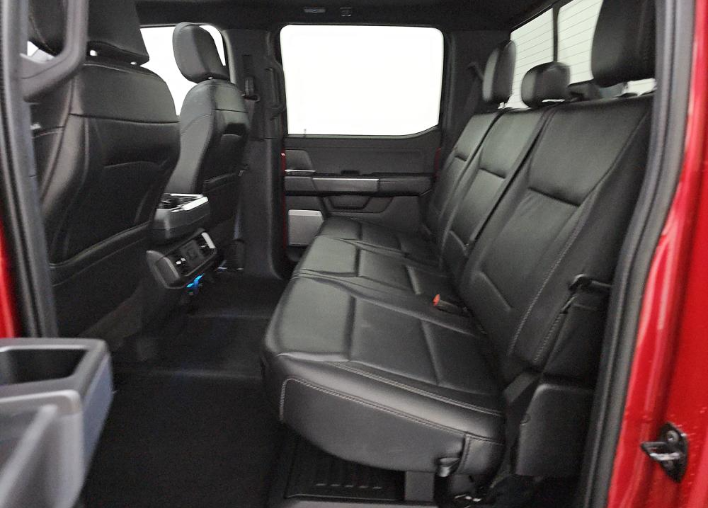 2024 Ford F-150 XLT w/Twin Panel Roof + FX4 Pkg