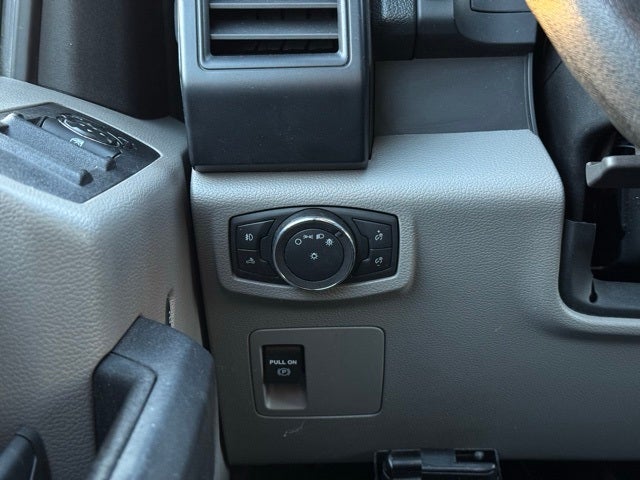 2018 Ford F-150 XL w/ 8" Touchscreen Radio + Trailer Tow Package