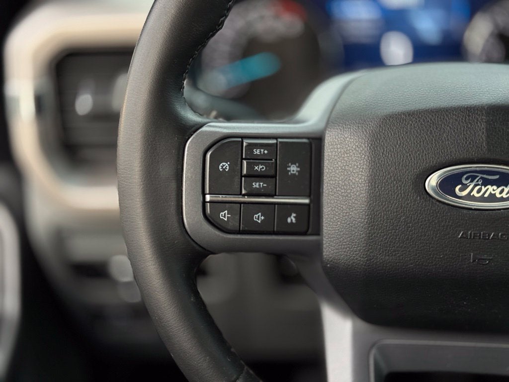 2023 Ford F-150 XLT w/8' Bed