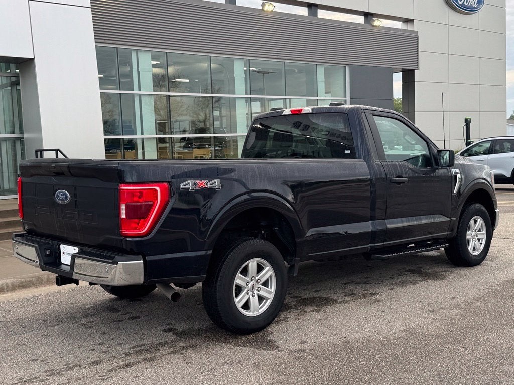 2023 Ford F-150 XLT w/8' Bed