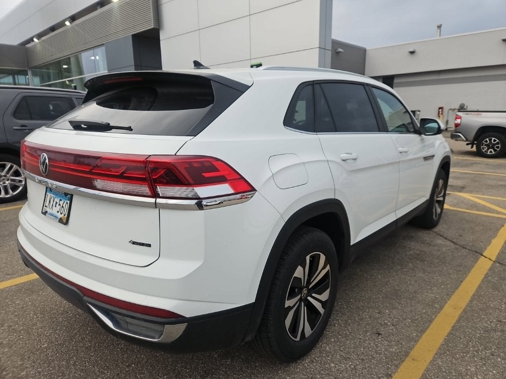 2024 Volkswagen Atlas Cross Sport 2.0T SE