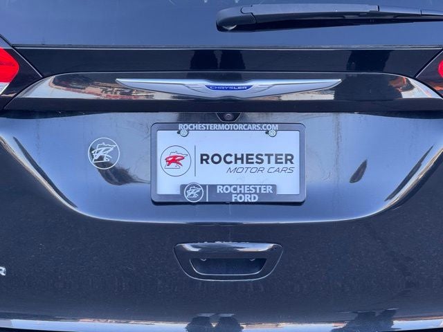 2020 Chrysler Voyager LXI