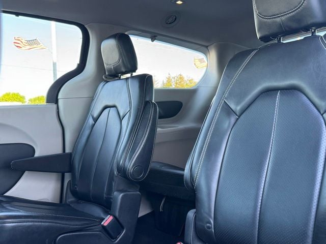 2020 Chrysler Voyager LXI