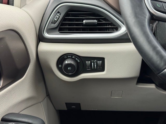 2018 Chrysler Pacifica Touring L Plus