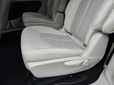 2019 Chrysler Pacifica Hybrid Touring Plus